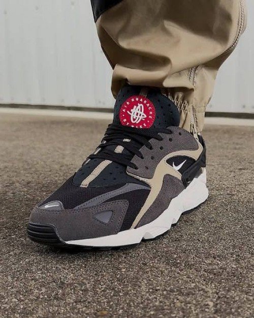 Nike Air Huarache Runner Brown