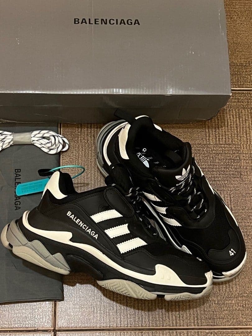 Replica Adidas X Balenciaga Triple Black - Image 7