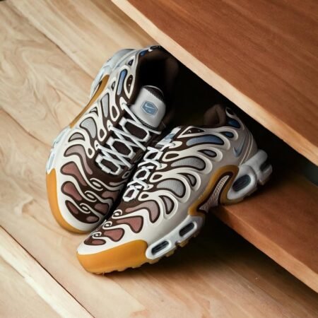 Buy First Copy Nike Airmax Plus TN Drift Phantom Cacao Shoes Online India
