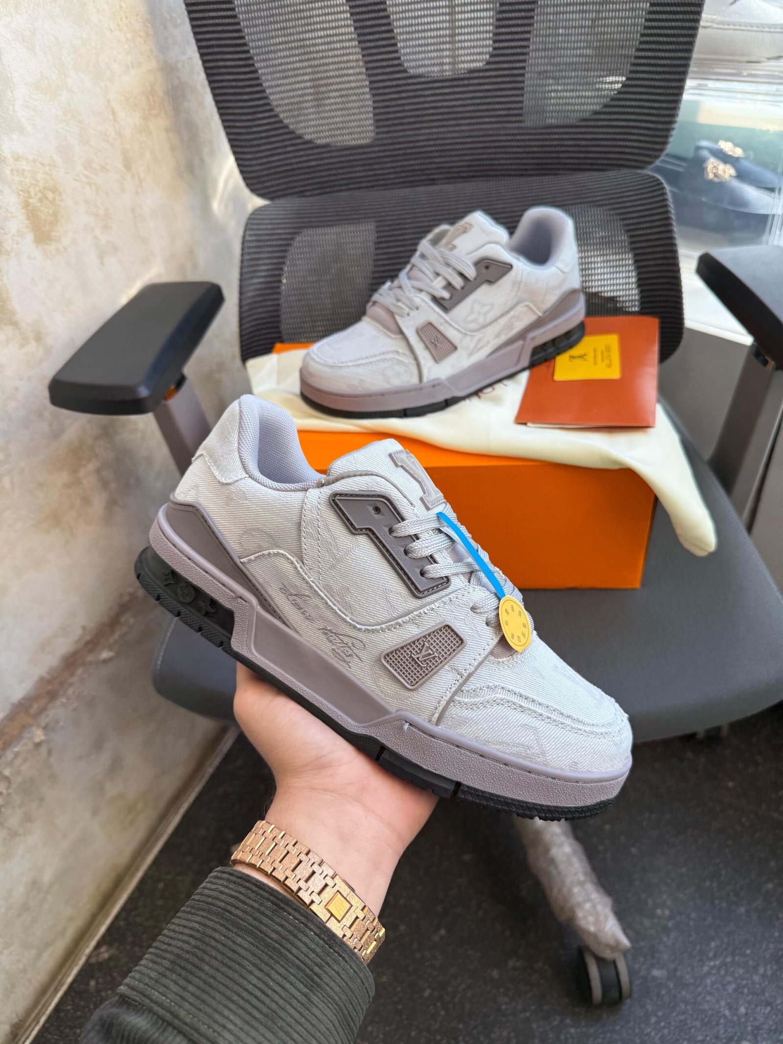 Premium Quality Louis Vuitton Trainers Ash Denim Grey - Image 2