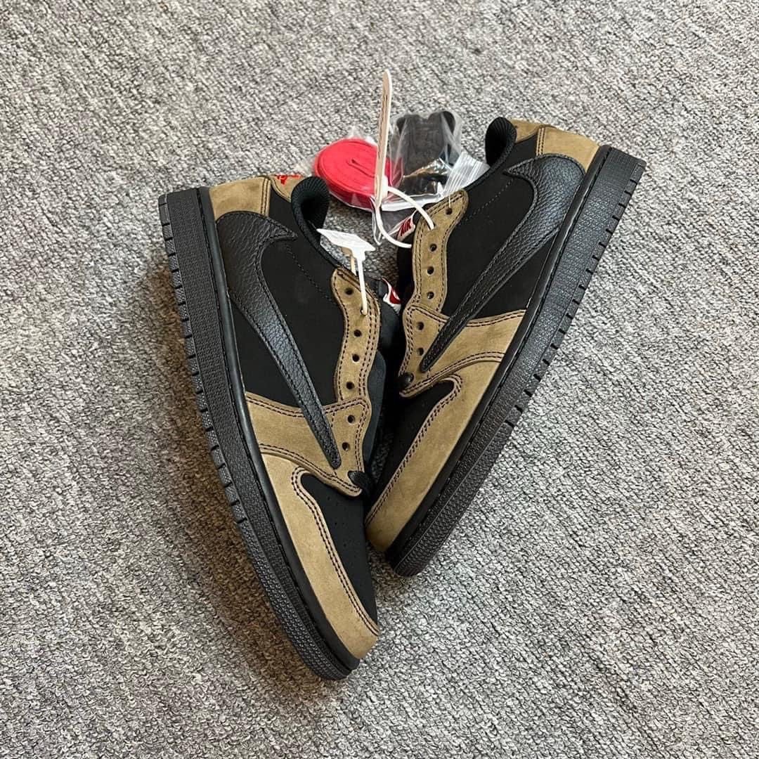 Replica Nike Air Jordan 1 Low Travis Scott Brown