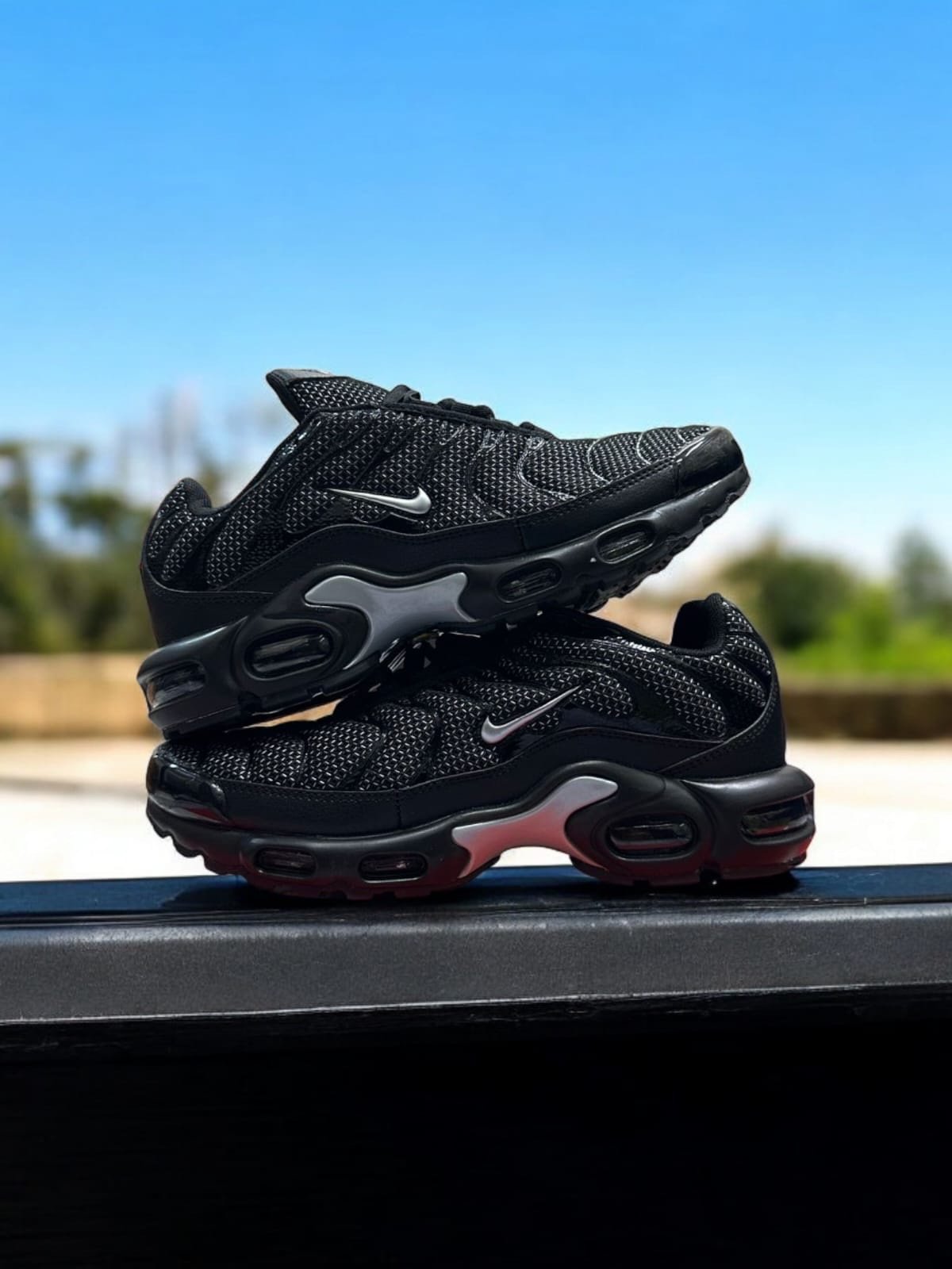 Buy First Copy Nike Airmax Plus Metallic Black Silver Shoes Online India