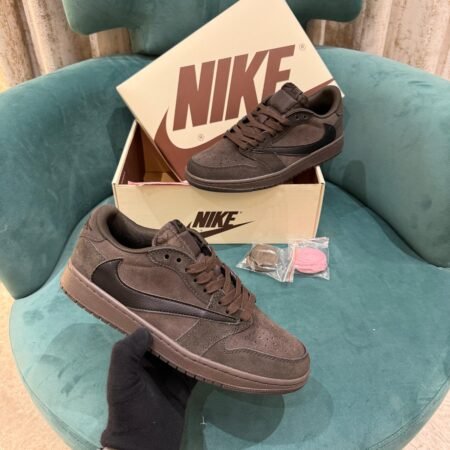 Air Jordan 1 Low Travis Scott Velvet Brown Legit