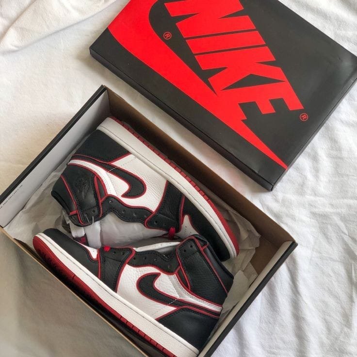 Nike Air Jordan Retro 1 HIGH BLOOD LINE Semi UA - Image 2