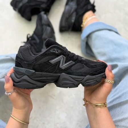 New Balance 9060 Full Black