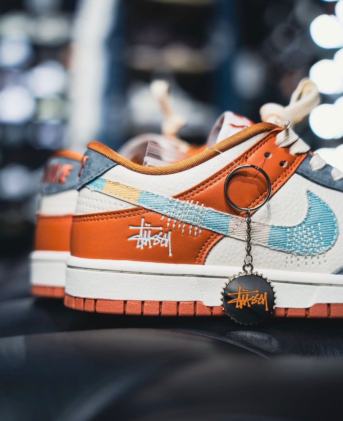 Nike Sb Dunk Low X Stussy Grey Orange - Image 2