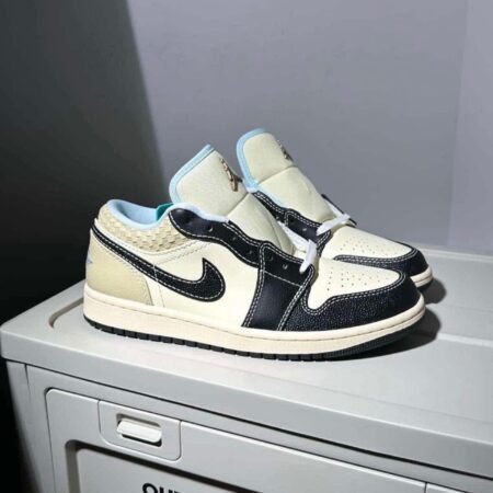 NIKE AIR JORDAN 1 LOW COCONUT MILK BLACK MUSLIN