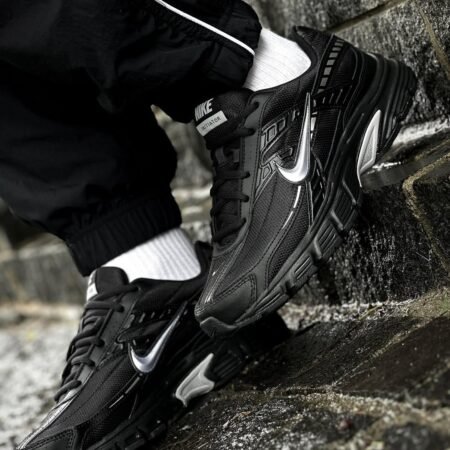 Nike Initiator Black Grey Silver