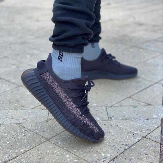 ADIDAS YEEZY BOOST 350 CINDER REFLECTIVE SEMI UA