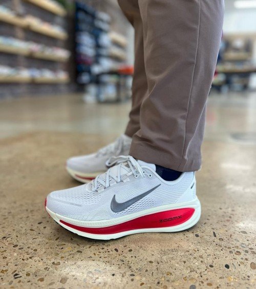 Nike Zoom Vomero 18 "Platinum Siren Red" - Image 5