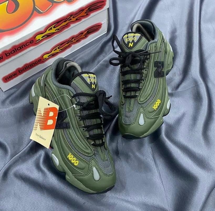 New Balance M1000EA in Dark Olivine - Image 5