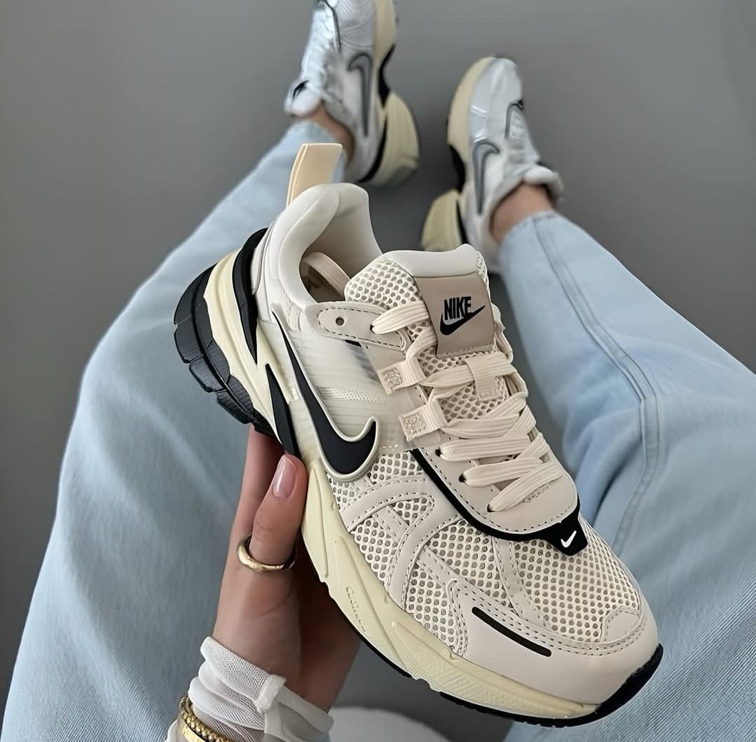 Nike v2k Run Light Beige Black - Image 5