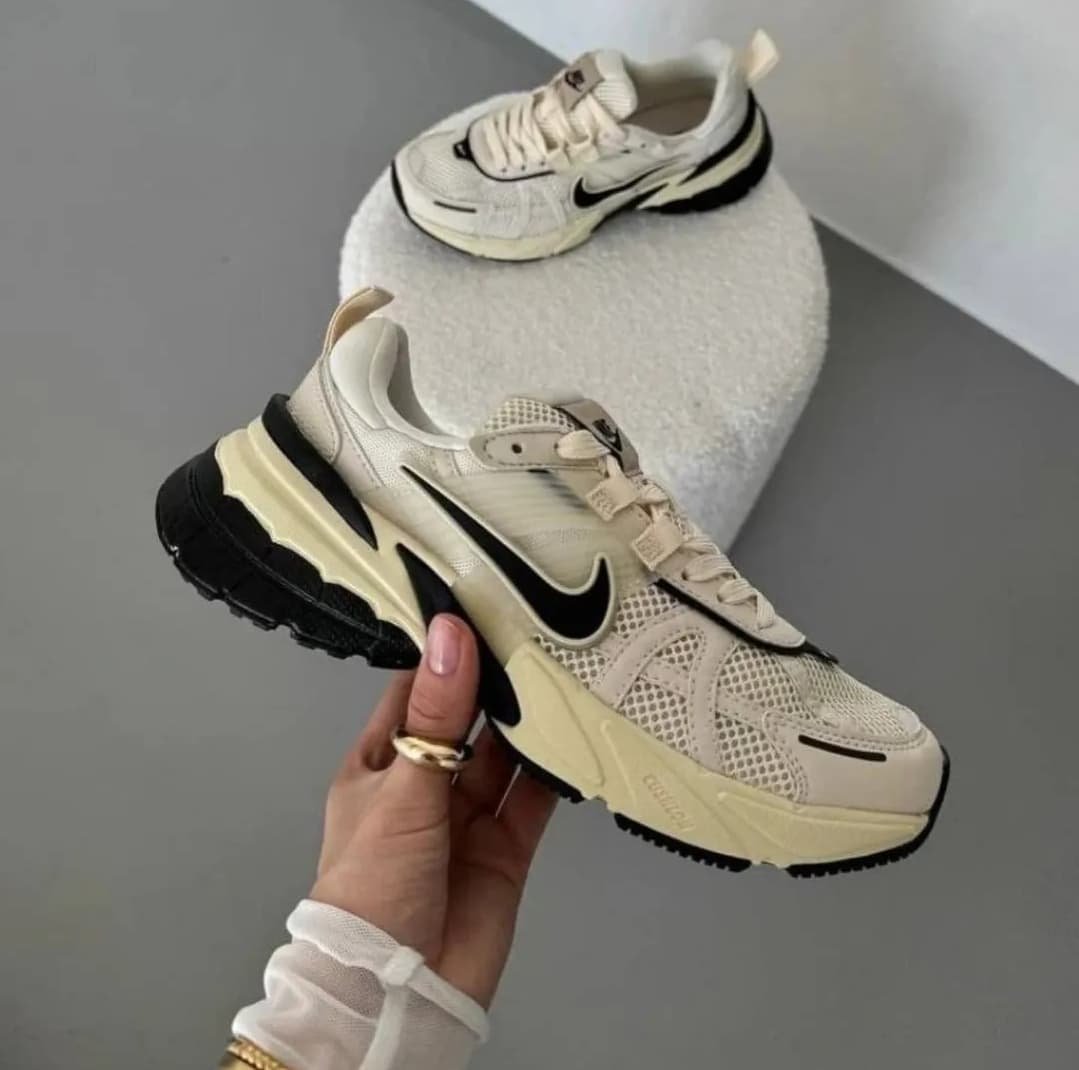 Nike v2k Run Light Beige Black - Image 6