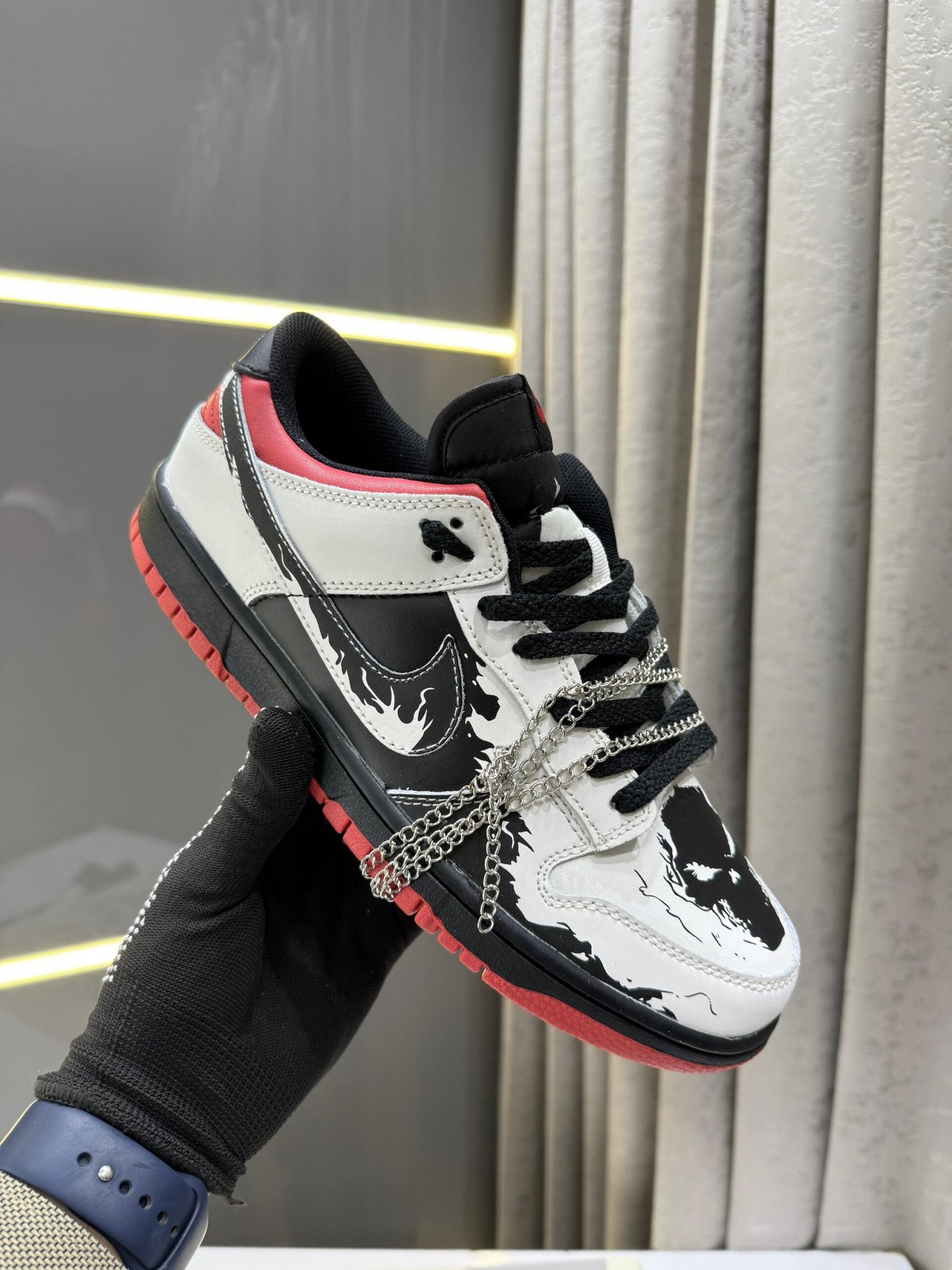 Nike SB Dunk Low Ghost Rider - Image 3