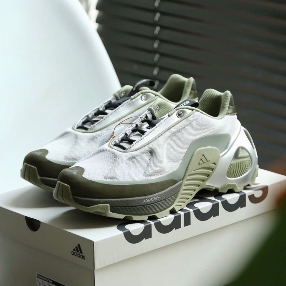 Adidas wonder runner Green