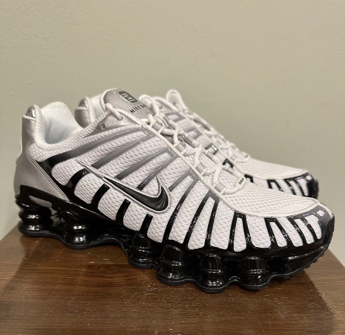 Nikee Shox TL Metallic Silver White Black - Image 7