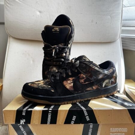 Nike SB Dunk Low Pushead 2.0