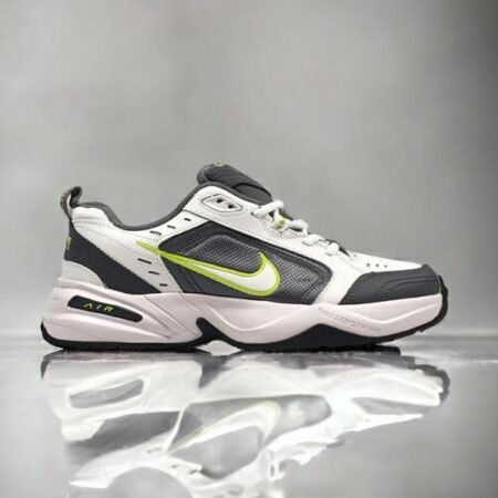 Nikee air monarch iv trainers x white cool grey