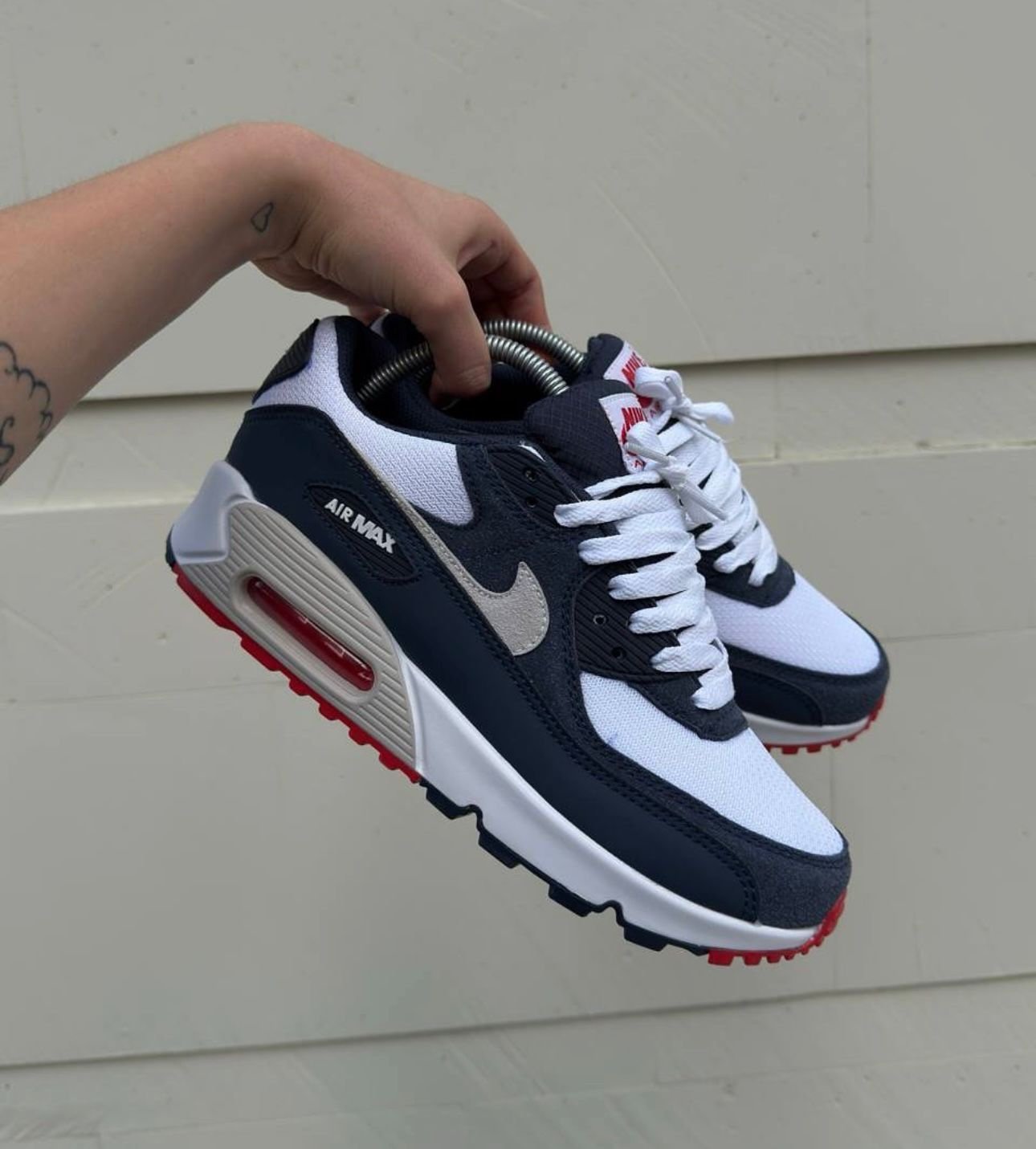 NIKE AIRMAX 90 OBSIDIAN TRACK RED