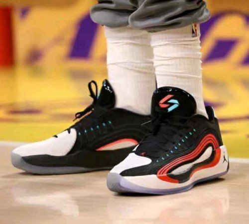 Nike Air Jordan Luka 4 BLOODLINE