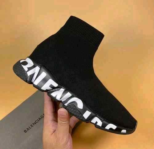 Balenciagaa Speed Runners Graffi black - Image 2