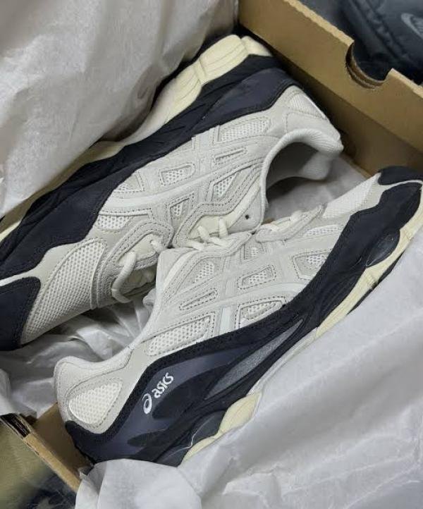 Asics gel nyc white charcoal grey