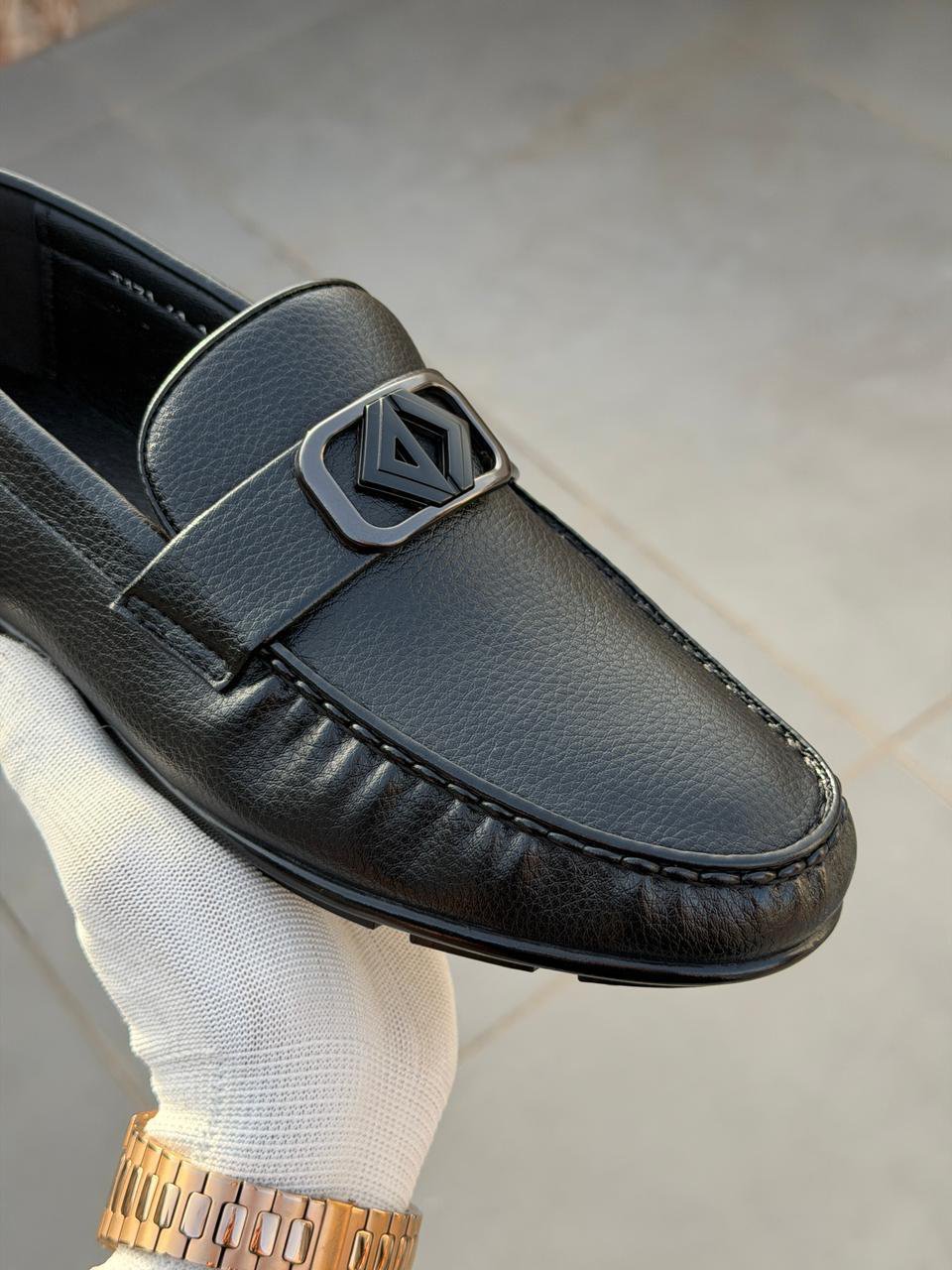 christian dior leather loafer
