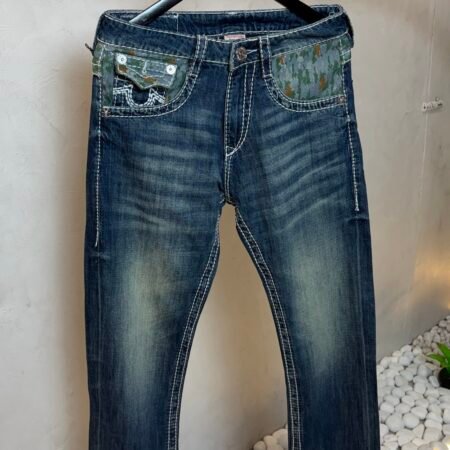 True Religion Straight Fit Vintage Jeans 1086