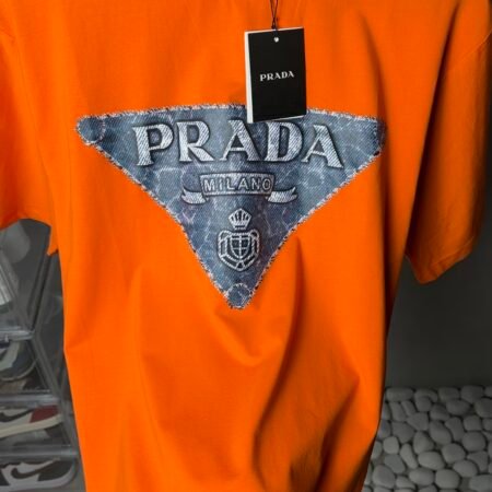 Prad_a Milano Logo T-Shirt 1184