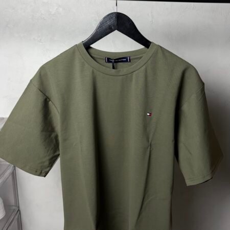 Tomm_y Hilfige_r Premium Round Neck T-Shirt with OG Box Packaging 1573