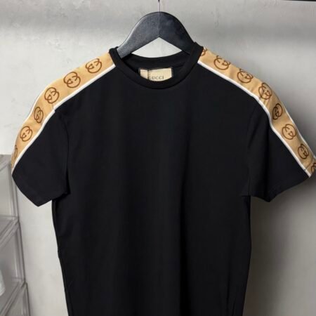 Gucc_i Premium round Neck T-Shirt 1904