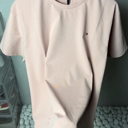 Tomm_y Hilfig_er Premium Round Neck T-Shirt with OG Box Packaging 1577