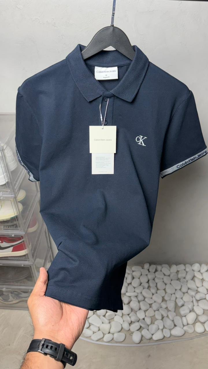 Premium Product Calvin Klein T-Shirt - Image 3