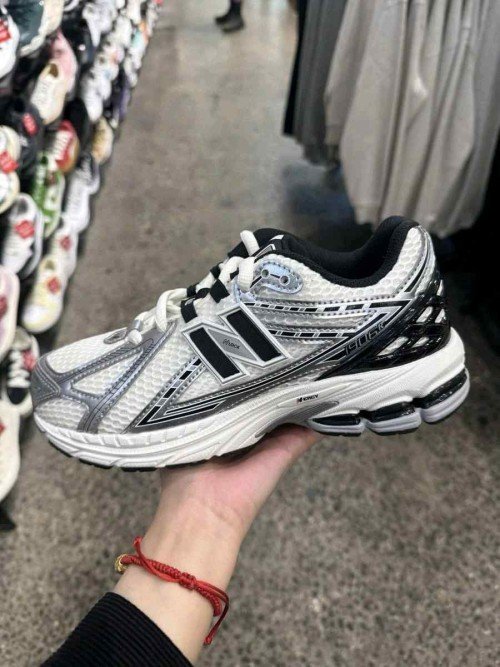 Neww balancee 1906R SILVER BLACK - Image 5
