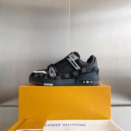 Louiss Vuitton Trainer Black Grey